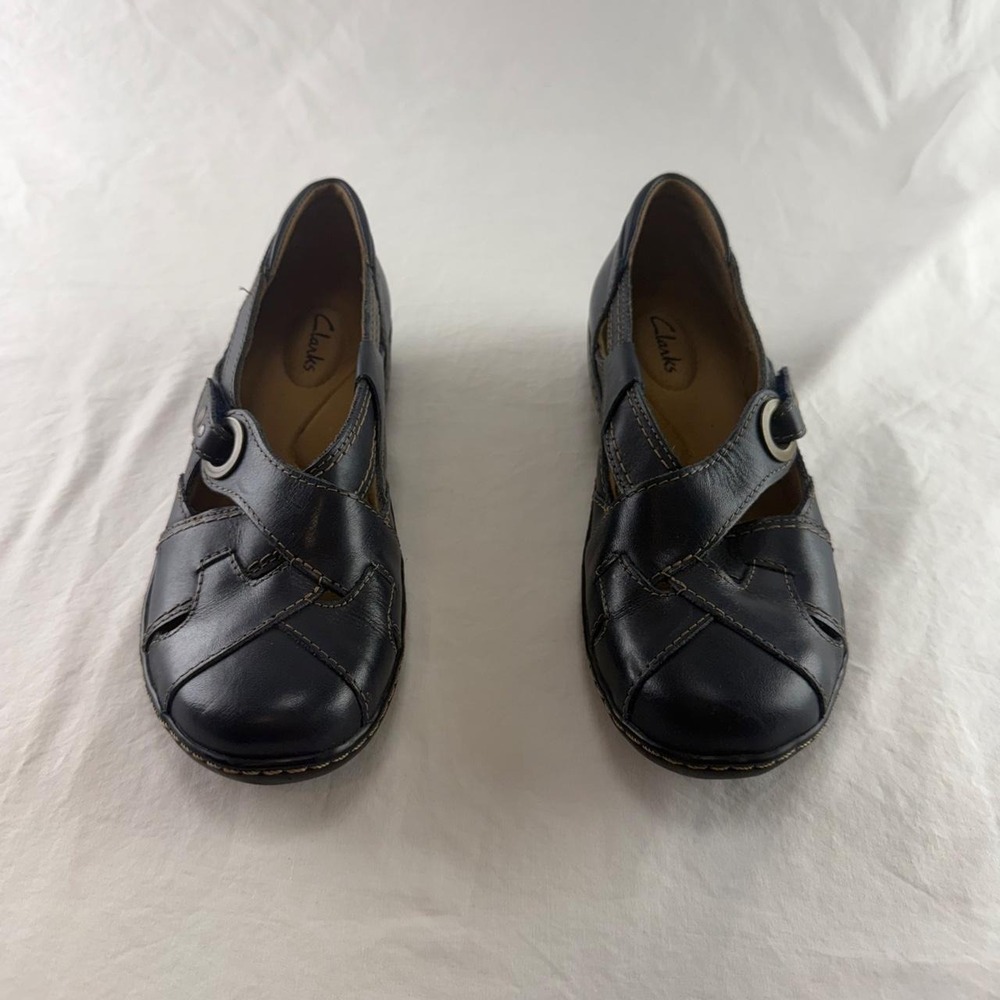 Clarks Ashland Navy Blue Mary Janes Leather Velcro Womens 7M Granola Cottagecore